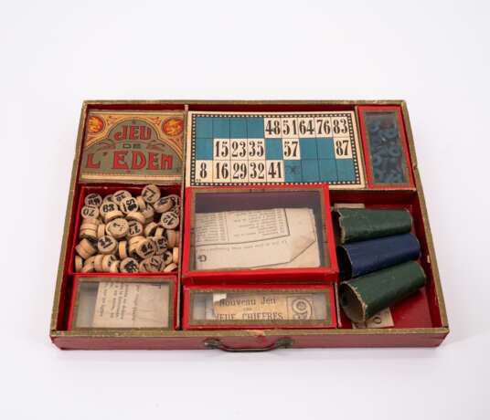 GAMES CASE 'JEU' MADE FROM WOOD, LEATHER PAPER, CARDBOARD AND BONE - Foto 3