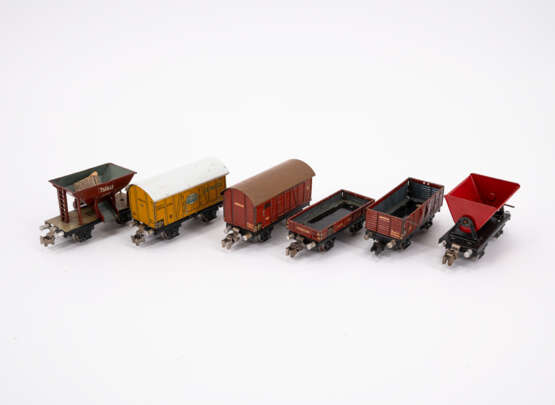 Large group of different parts of a model railway - Foto 11