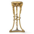 A GEORGE III GILTWOOD LARGE ATHENIENNE TORCHERE OR STAND - Archives des enchères