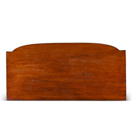 A REGENCY FIGURED MAHOGANY BOW-FRONT CHEST - Foto 3