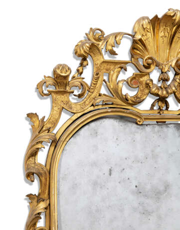 A WILLIAM AND MARY GILTWOOD PIER MIRROR - photo 4