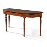 A REGENCY PAIR OF GRAINED MAHOGANY SERVING TABLES - фото 2