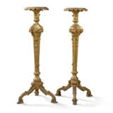 A PAIR OF GEORGE II GILTWOOD TORCHERES - photo 1