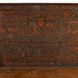 AN ITALIAN INK-DECORATED CYPRESS WOOD CASSONE - photo 2