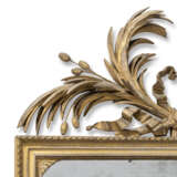 A GILTWOOD AND COMPOSITION PIER MIRROR - Foto 2