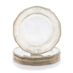 A SET OF TWELVE GEORGE III SILVER DINNER PLATES FROM THE 2ND BARON SANDYS&#39; DINNER SERVICE