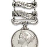 Crimea Medal 1854, three clasps, Alma, Inkermann, Sebastopol (impressed Martin Donohoe, 88th Regiment) - Foto 1