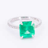 Columbian Emerald-Diamond-Ring - photo 5