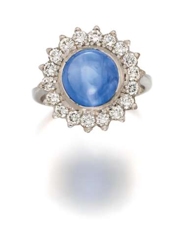 Sapphire-Diamond-Ring - фото 1