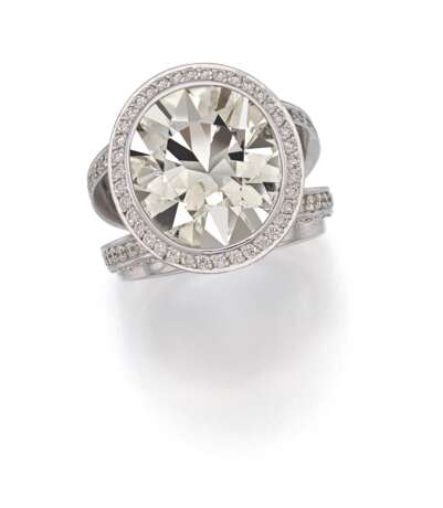 Burma-Sapphire-Diamond-Ring - фото 1