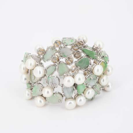 Jadeite-Pearl-Bracelet - photo 2