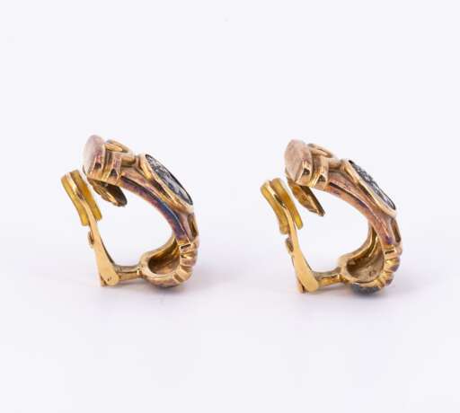 Gold-Ear-Jewelery - photo 2