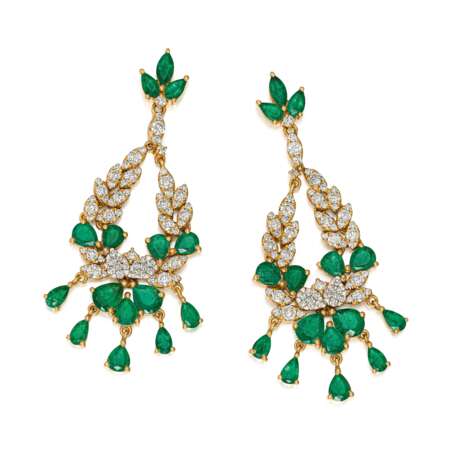 Emerald-Diamond-Ear Jewelry - photo 1