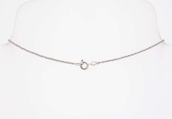 Sapphire-Diamond-Pendant Necklace - photo 3