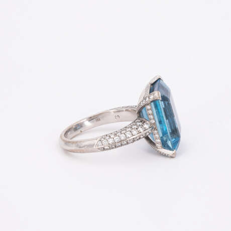 Aquamarine-Diamond-Ring - photo 2