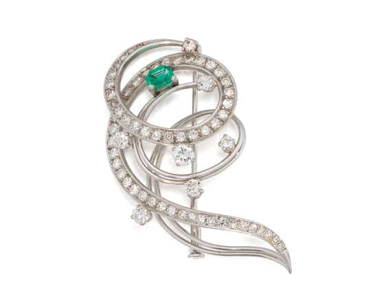 Emerald-Diamond-Brooch - photo 1