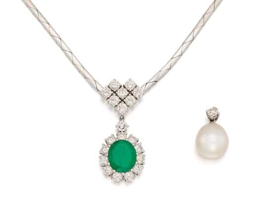 Emerald-Diamond-Necklace - photo 1