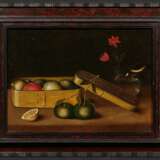 Sebastian Stoskopff. Still Life with a Shavings Box, Citrus Fruits and a Goldfinch - Foto 2