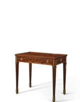 TABLE A ECRIRE ROYALE D'EPOQUE LOUIS XVI