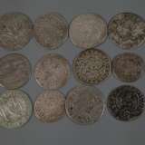 Konvolut historische Silbermünzen - Foto 5