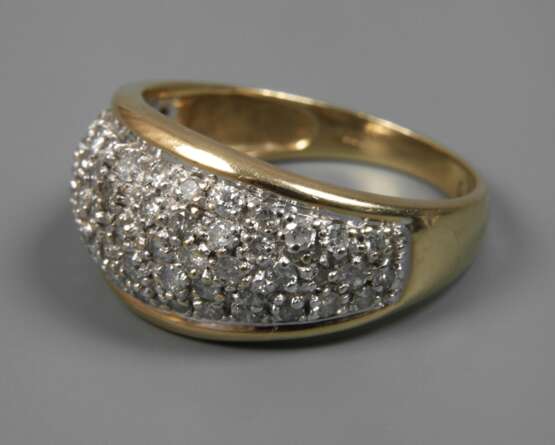 Goldring mit Diamanten - photo 1