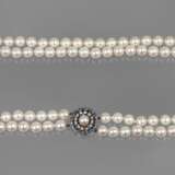 Perlenkette mit Brillantschließe - фото 1
