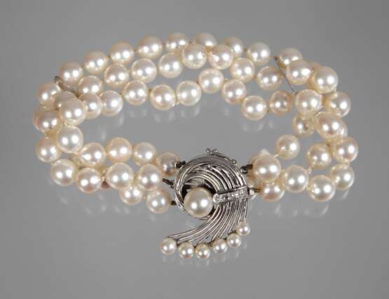 Perlenarmband mit Diamanten - photo 1