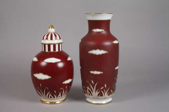 Fraureuth zwei Art déco-Vasen mit Drachenmotiv - Foto 2