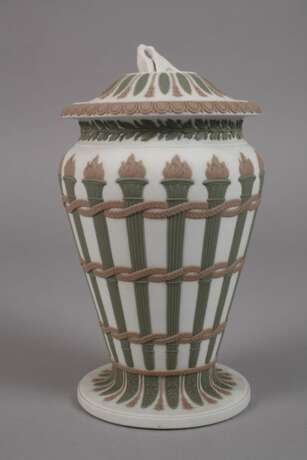 Wedgwood Deckelvase - photo 2