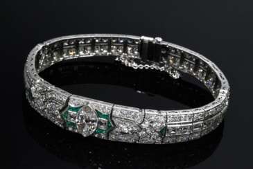 Feines Art Deco Platin Armband mit Smaragden und Diamanten im Brillant-, Navette-, Baguette- und Carréeschliff (zus. ca. 14.18ct/SI-P/W-CR (H-K)), 29,2g, L. 16,2cm