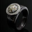 Ehinger Schwartz Kollektion Charlotte Edelstahl und Silber Ring mit Brillanten und weißen Saphiren, 14g, Gr. 64 - Auction prices