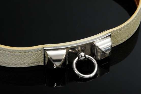 Hermes "Double-Tour" Armband mit Clous Médor und Ring, Edelstahl mit ecru Swift Kalbsleder, L. 35cm, Tragespuren - фото 2