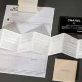 Chanel "Classic Double Maxi" Überschlagtasche, gestepptes schwarzes Leder mit silberfarbener Hardware, ineinandergreifendes CC-Logo als Schloss, innen bordeauxfarbenes Leder, zwei Innenfächer mit drei Einschubtaschen, rückseitiges Einsch… - photo 7