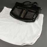 Balenciaga Handtasche "Studded Chrome Messenger Bag", Leder mit Nieten, Entw.: Nicolas Ghesquiere 2007, 37x44cm, mit Staubbeutel, sehr guter Zustand - photo 4