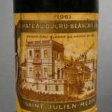 Flasche 1961 Chateau Ducru-Beaucaillou, Rotwein, Bordeaux, Saint Julien, 0,75l, ms, durchgehend gute Kellerlagerung, Etikett und Kapsel beschädigt - Foto 2