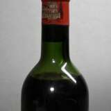 Flasche 1961 Chateau Ducru-Beaucaillou, Rotwein, Bordeaux, Saint Julien, 0,75l, ms, durchgehend gute Kellerlagerung, Etikett und Kapsel beschädigt - фото 3
