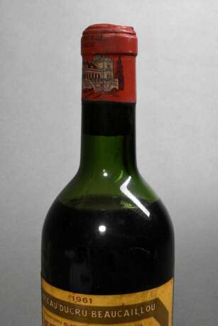 Flasche 1961 Chateau Ducru-Beaucaillou, Rotwein, Bordeaux, Saint Julien, 0,75l, ms, durchgehend gute Kellerlagerung, Etikett und Kapsel beschädigt - photo 3