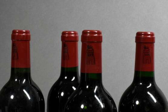 4 Flaschen 1992 Chateau Latour, pemier grand cru classe, Rotwein, Bordeaux, Pauillac, 0,75l, in, durchgehend gute Kellerlagerung, Etiketten und Kapseln beschädigt - Foto 1