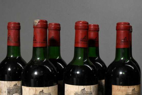 7 Flaschen 1975 Chateau Grand Vin de Leoville, Rotwein, Bordeaux, 0,75l, ms, durchgehend gute Kellerlagerung, Etiketten und Kapseln beschädigt - photo 2