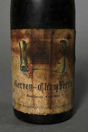 Flasche 1964 Gevrey Chambertin, G. L. Berthon, Rotwein, Burgund, Cote d´or, 0,75l, hs, durchgehend gute Kellerlagerung, Etikett und Kapsel beschädigt - photo 2