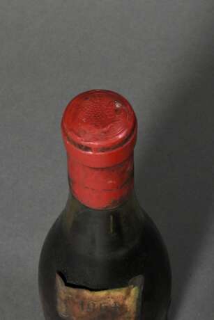 Flasche 1964 Gevrey Chambertin, G. L. Berthon, Rotwein, Burgund, Cote d´or, 0,75l, hs, durchgehend gute Kellerlagerung, Etikett und Kapsel beschädigt - Foto 4