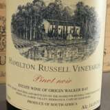 Doppel Magnum Flasche, Hamilton Russel, 2001, Südafrika Vineyards, Pinot Noir Rotwein, 3l, Original Holzkiste, konstante Kellerlagerung - фото 3