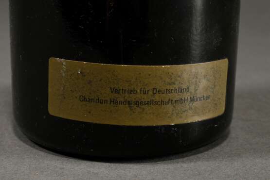 Flasche 1978 Moet & Chandon Champagner, Cuvee Dom Perignon Vintage, Epernay, 0,75l, Etikett und Kapsel etwas beschädigt - Foto 2