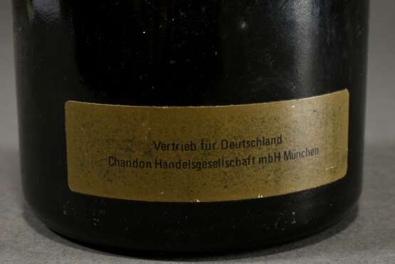 Flasche 1978 Moet & Chandon Champagner, Cuvee Dom Perignon Vintage, Epernay, 0,75l, Etikett und Kapsel etwas beschädigt - photo 3