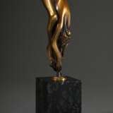 Bruni, Bruno (*1935) "La Vigna", Bronze patiniert, mit Korkenzieher auf schwarzem Marmorsockel, 692/750, sign./num., 23,5cm (m. Sockel), leichte Alters- und Gebrauchsspuren - photo 3