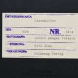 Renger-Patzsch, Albert (1897-1966) "Hirschkäfer", Fotografien auf Karton montiert, verso bez. und gestempelt, Nr. 5414, Folkwang Verlag, 17,8x12,4cm (35x25cm), leichte Lagerungsspuren - фото 3