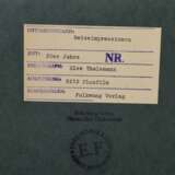 2 Thalemann, Else (1901-1985) "Reiseimpressionen, Warten", Fotografien auf Karton montiert, verso bez. und gestempelt, Freundeskreis Ernst Fuhrmann, Folkwang Verlag, 21,2x27cm (42,5x53,5cm), leichte Lagerungsspuren - photo 4