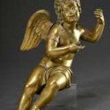 Großer Empire Engel, feuervergoldete Bronze, Frankreich Anfang 19.Jh., H. 31cm, Attribut verloren, leichte Alters- und Gebrauchsspuren - photo 1
