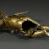 Großer Empire Engel, feuervergoldete Bronze, Frankreich Anfang 19.Jh., H. 31cm, Attribut verloren, leichte Alters- und Gebrauchsspuren - photo 5