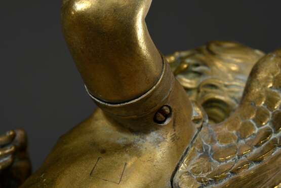 Großer Empire Engel, feuervergoldete Bronze, Frankreich Anfang 19.Jh., H. 31cm, Attribut verloren, leichte Alters- und Gebrauchsspuren - фото 6